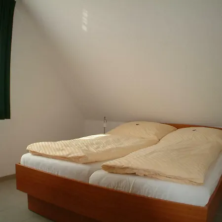 Steinbock-ferienwohnungen * Kölpinsee